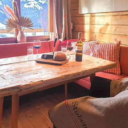 Gemuetliche Mit Kachelofen In Tiroler Bergwelt * Niederau